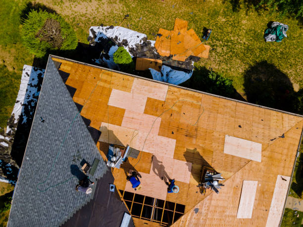 Quick and Trustworthy Emergency Roof Repair Services in Seis Lagos, TX